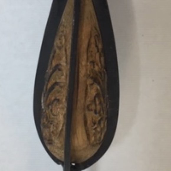 VTG Wrought Iron Carved Seed Pod Candleholder Hand Forged Black Metal Gothic - Picture 5 of 9